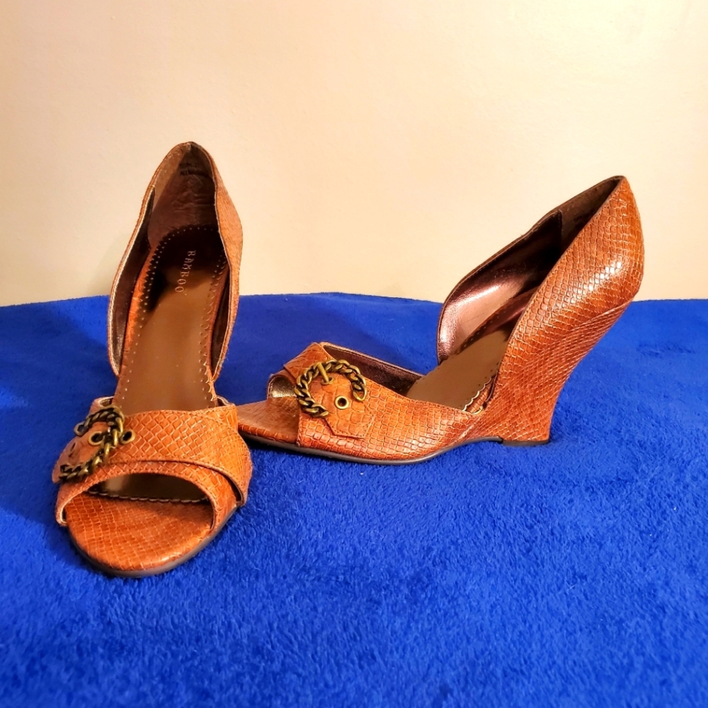 Used Bamboo Wedge Heel